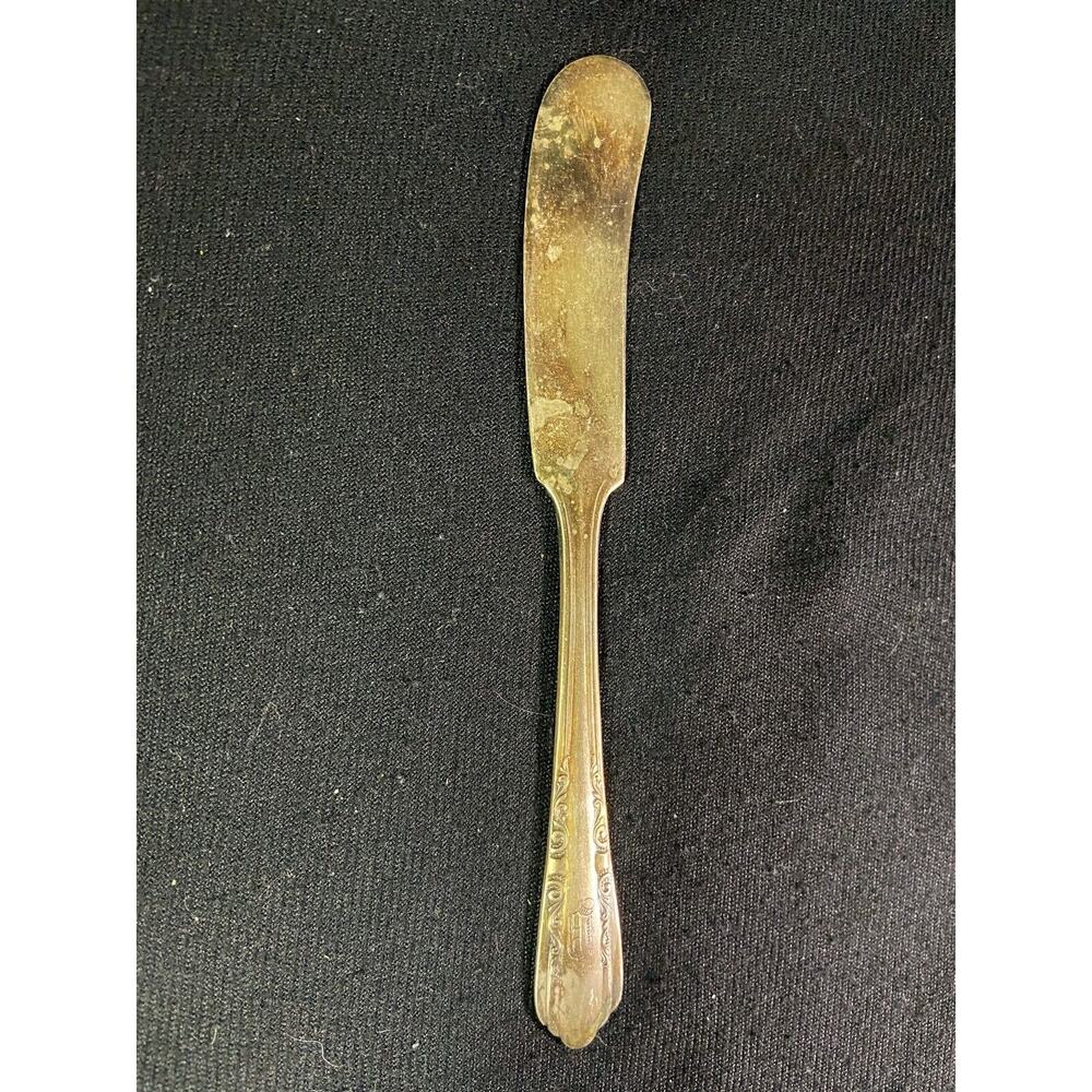 Vintage Marathon 1941 Thalia Silverplate Butter Knife Mono D or E